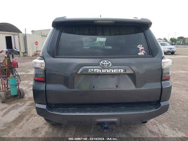 Toyota 4RUNNER SR5 2022 JTEEU5JR0N5262319 Image 16