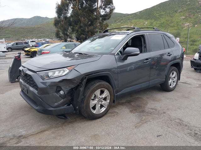 Toyota Rav4 Xle 2021 2T3W1RFV4MC132549 Image 2