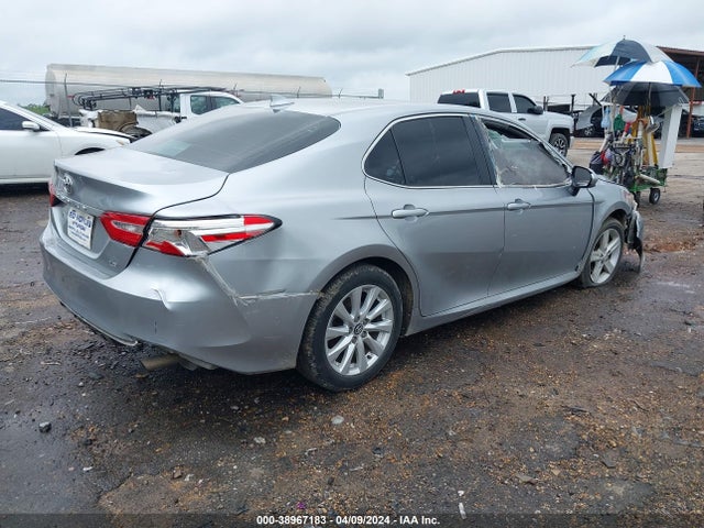 Toyota CAMRY LE 2020 4T1C11AK6LU933524 Image 4