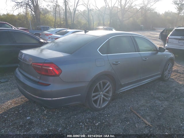 1VWDT7A31HC009453 Volkswagen Passat 1.8t R-line