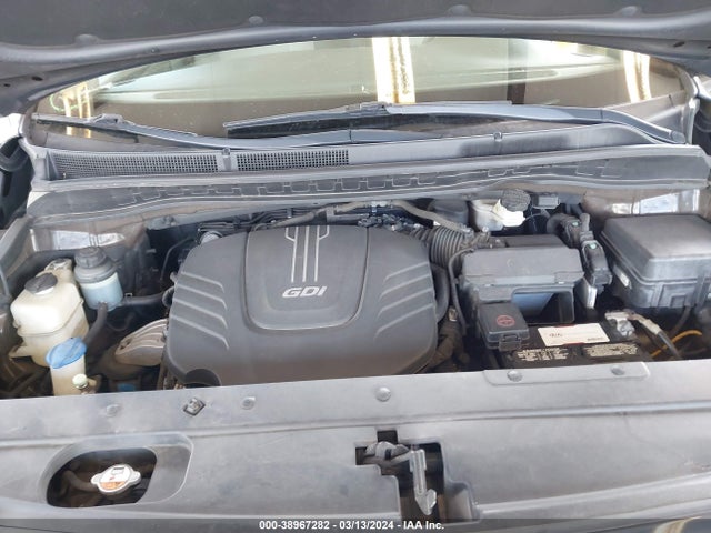 KIA SEDONA LX 2016 KNDMB5C17G6201687 Image 10