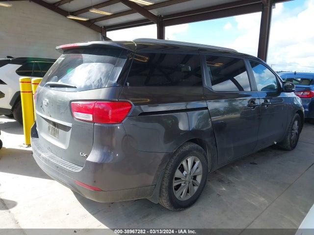 KIA SEDONA LX 2016 KNDMB5C17G6201687 Image 4