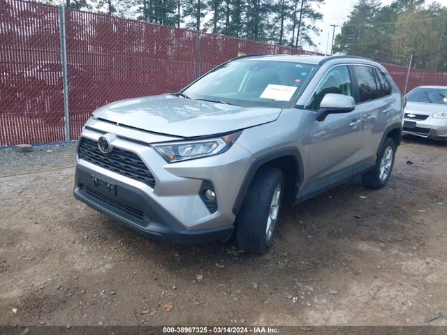 Toyota Rav4 Xle 2021 2T3W1RFV7MC163309 Image 2