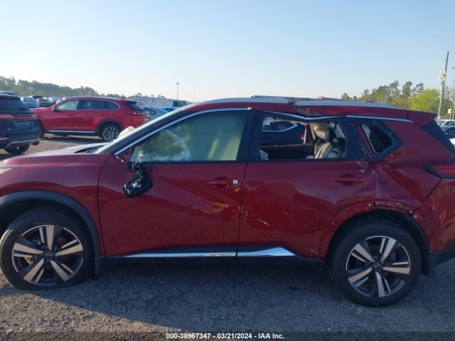 JN8BT3DC4NW119880 Nissan Rogue Platinum Fwd