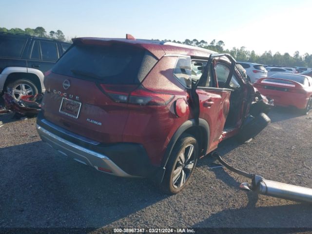 JN8BT3DC4NW119880 Nissan Rogue Platinum Fwd