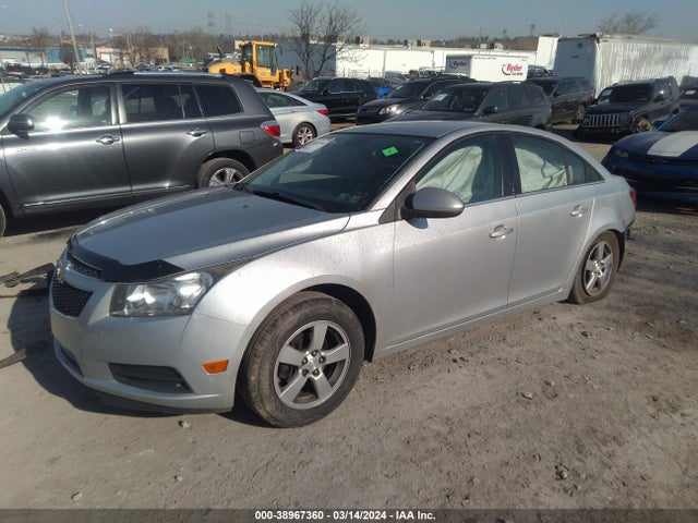 Chevrolet Cruze 1lt Auto 2014 1G1PC5SB8E7441514 Image 2