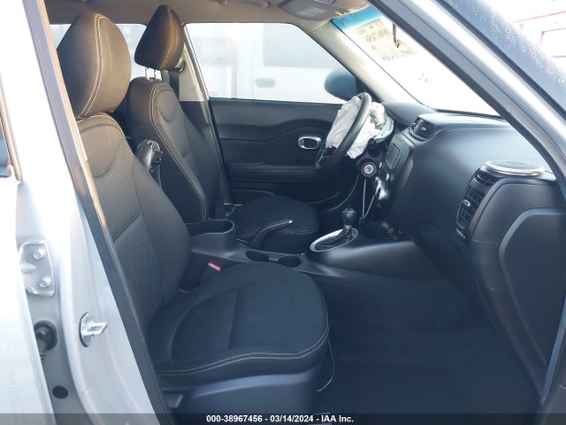KIA SOUL + 2015 KNDJP3A51F7774558 Image 5