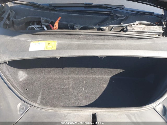 Tesla Model X 60d/p100d/p90d 2016 5YJXCAE44GF007150 Image 10