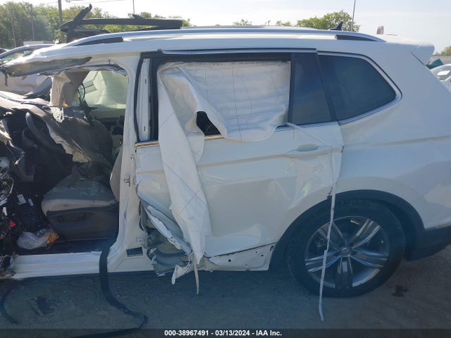 Volkswagen Tiguan 2021 3VV3B7AX5MM020664 Image 15