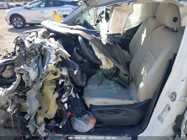 3VV3B7AX5MM020664 Volkswagen Tiguan