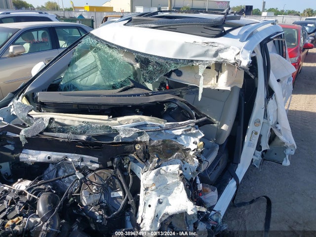 3VV3B7AX5MM020664 Volkswagen Tiguan