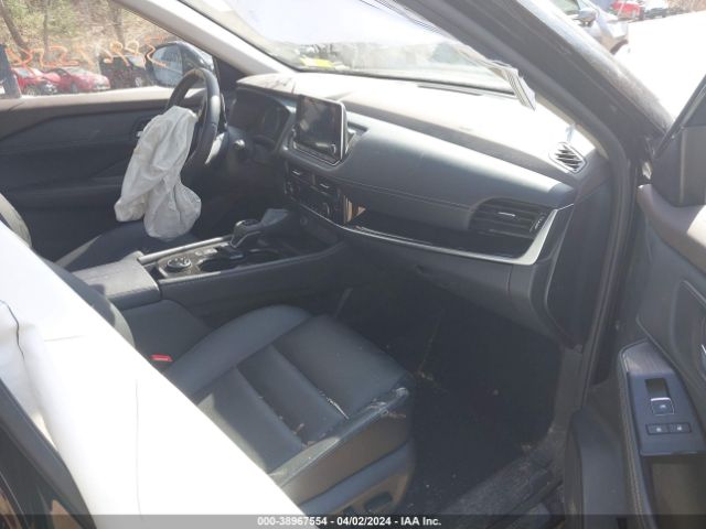 JN8BT3CB2PW463526 Nissan Rogue Sl Intelligent Awd