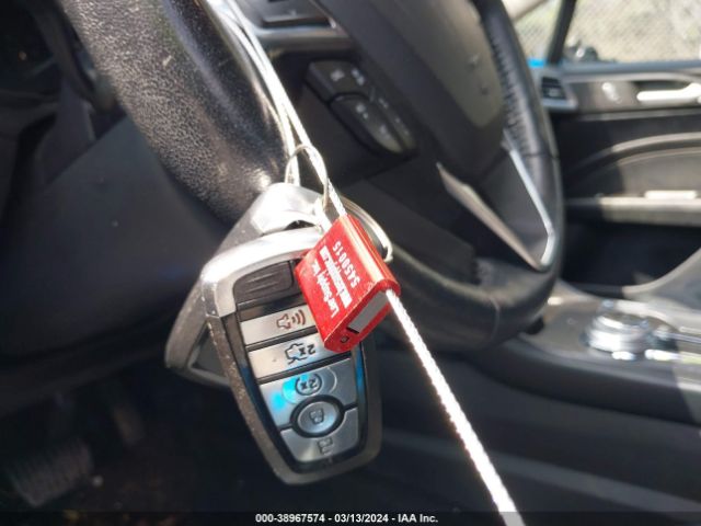 3FA6P0RU6KR265901 Ford Fusion Hybrid Titanium