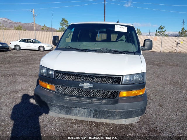Chevrolet Express 2500 Ls 2018 1GAWGEFG0J1290493 Image 12