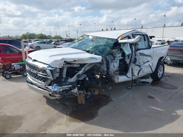 1C6RREFG5NN358498 RAM 1500 Lone Star  4x2 5'7 Box