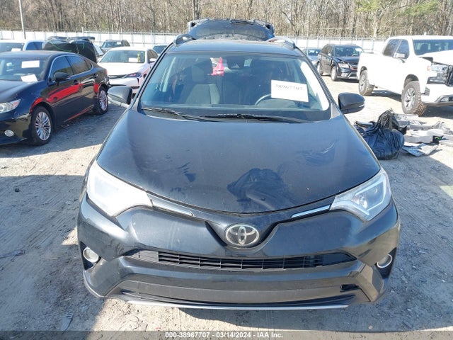 Toyota Rav4 Xle 2018 2T3WFREV3JW474510 Image 13