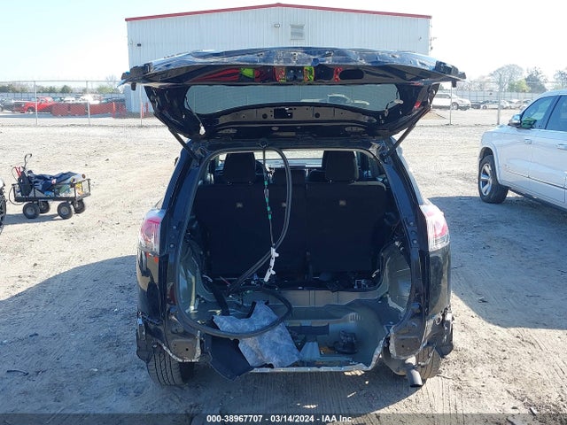Toyota Rav4 Xle 2018 2T3WFREV3JW474510 Image 17