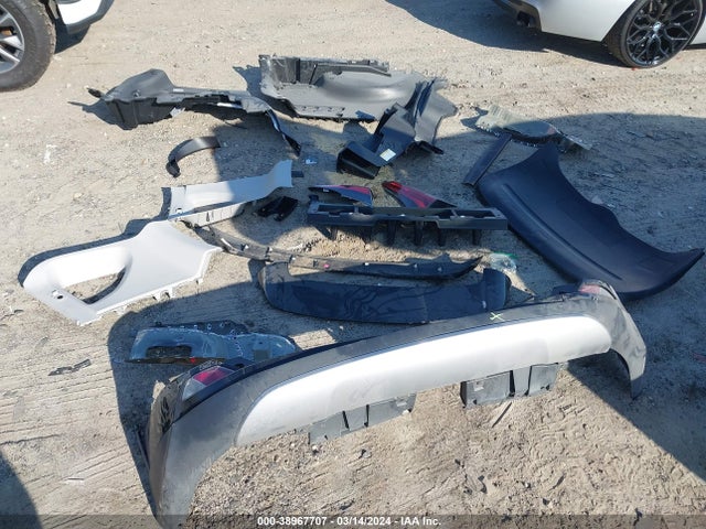 Toyota Rav4 Xle 2018 2T3WFREV3JW474510 Image 12