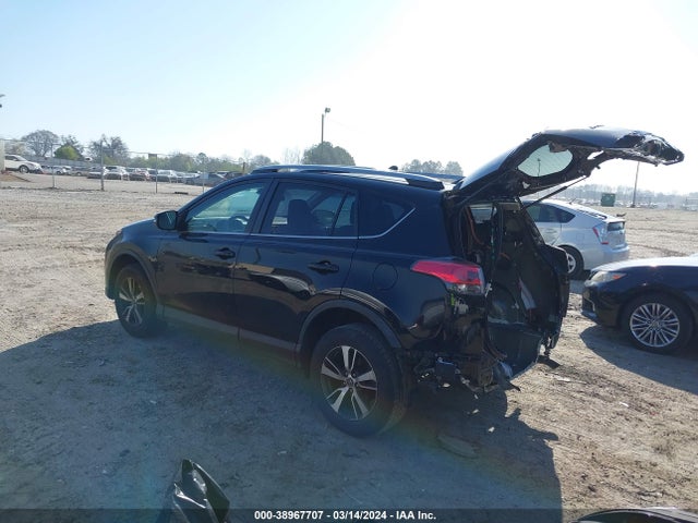 Toyota Rav4 Xle 2018 2T3WFREV3JW474510 Image 3