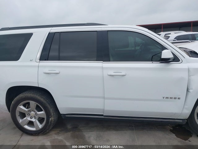 Chevrolet Tahoe Lt 2018 1GNSCBKC4JR133870 Image 14