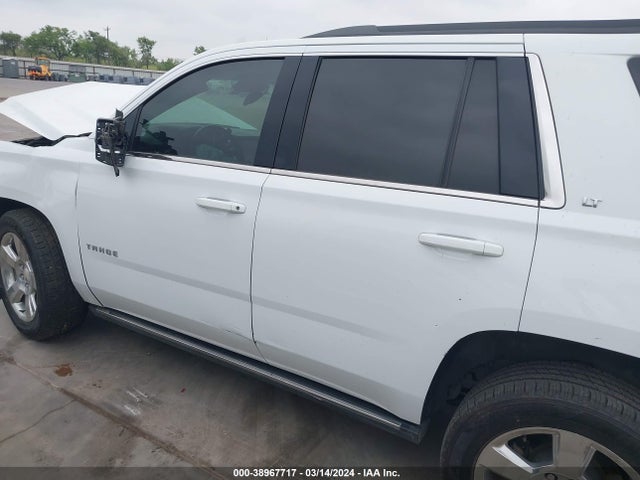 Chevrolet Tahoe Lt 2018 1GNSCBKC4JR133870 Image 15
