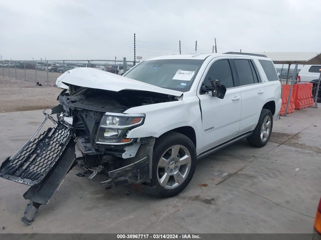 Chevrolet Tahoe Lt 2018 1GNSCBKC4JR133870 Image 2