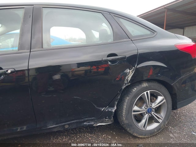 Ford FOCUS SE 2017 1FADP3FE2HL289822 Image 6