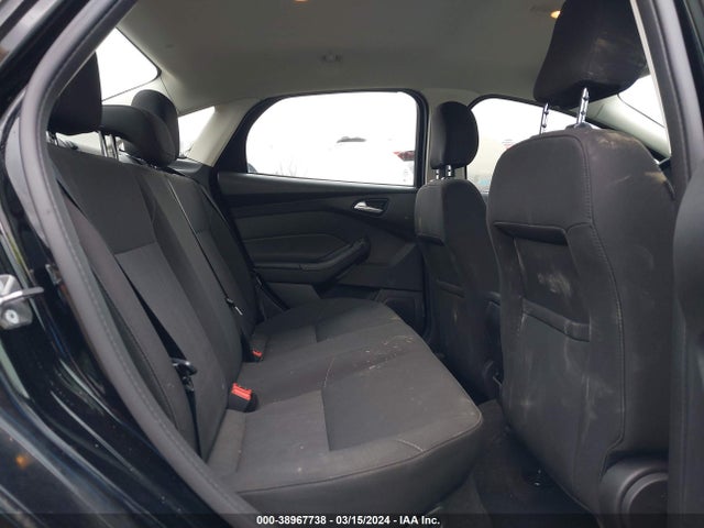 Ford FOCUS SE 2017 1FADP3FE2HL289822 Image 8