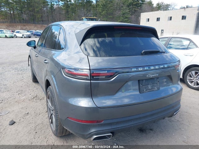 2021 PORSCHE CAYENNE WP1AA2AY4MDA06611 Photo 2