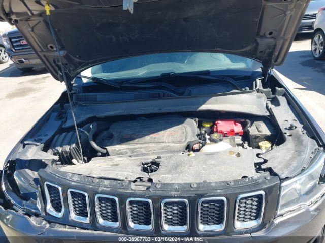 3C4NJCBB1KT851278 Jeep Compass Latitude Fwd