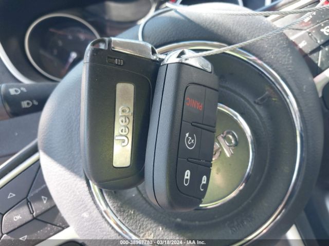 3C4NJCBB1KT851278 Jeep Compass Latitude Fwd