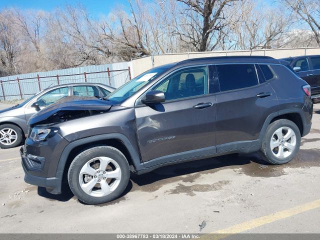 3C4NJCBB1KT851278 Jeep Compass Latitude Fwd