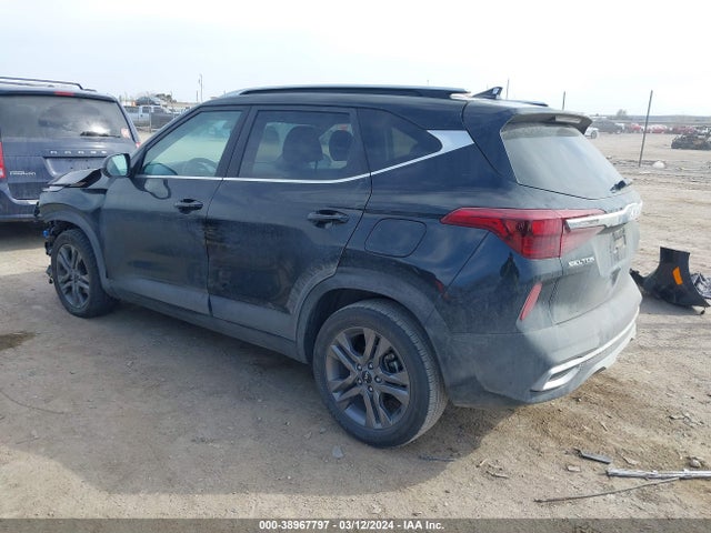 KIA SELTOS S 2022 KNDEU2AA7N7263288 Image 3