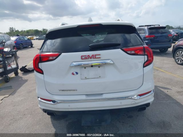 3GKALSEX5JL372858 GMC Terrain Denali