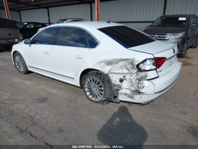 1VWAT7A33GC059790 Volkswagen Passat 1.8t S