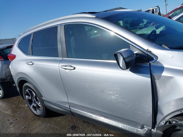 Honda Cr-v Touring 2018 2HKRW2H94JH641726 Image 13