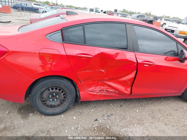 Chevrolet Cruze Ls Auto 2017 1G1BC5SM5H7216757 Image 6
