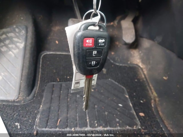 Toyota COROLLA LE 2019 2T1BURHE0KC222399 Image 11