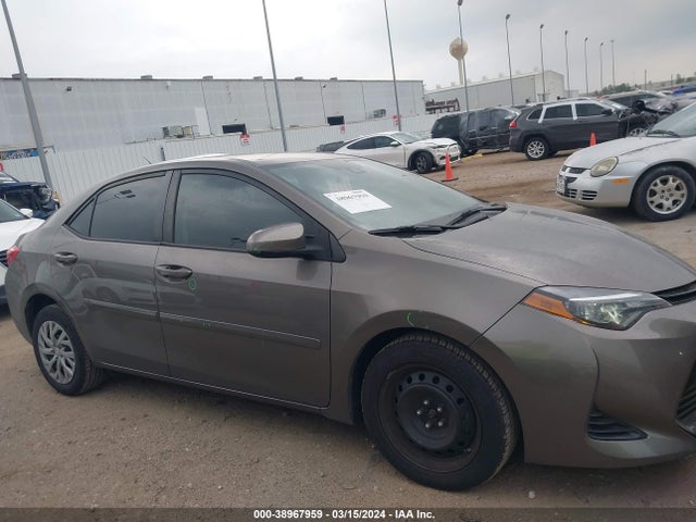 Toyota COROLLA LE 2019 2T1BURHE0KC222399 Image 14