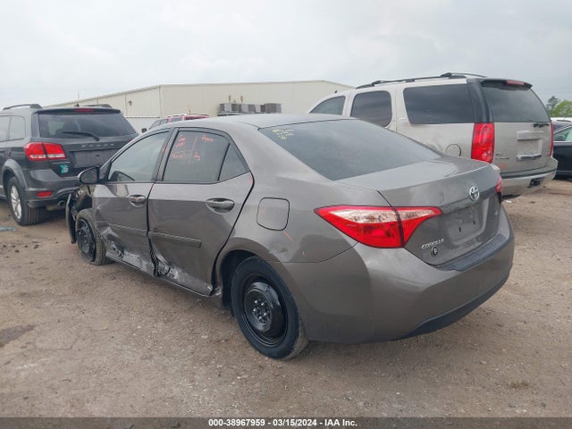 Toyota COROLLA LE 2019 2T1BURHE0KC222399 Image 3