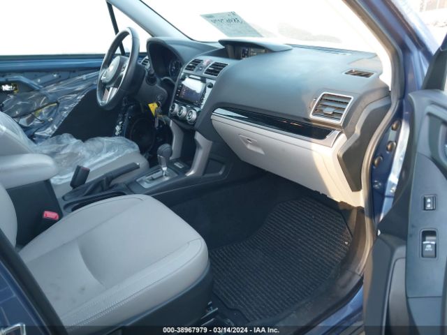 JF2SJAJC4JH532022 Subaru Forester 2.5i Limited