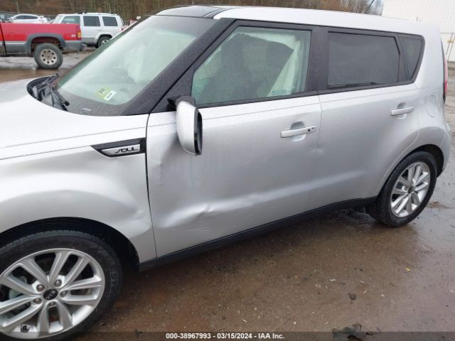 KNDJP3A58K7022284 KIA SOUL +