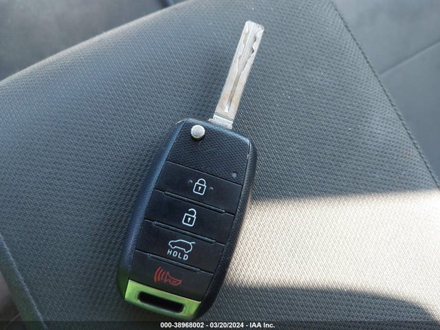 KIA Soul ! 2017 KNDJN2A27H7487010 Image 11