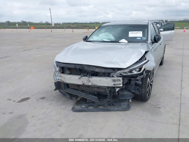 1N4BL4CV2KN301024 Nissan Altima 2.5 Sr