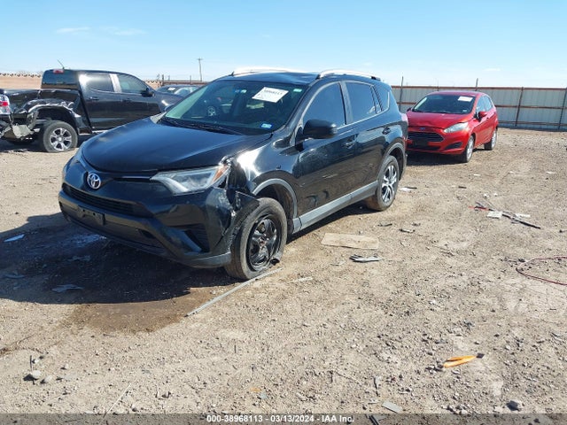 Toyota RAV4 LE 2016 2T3BFREV2GW474005 Image 2