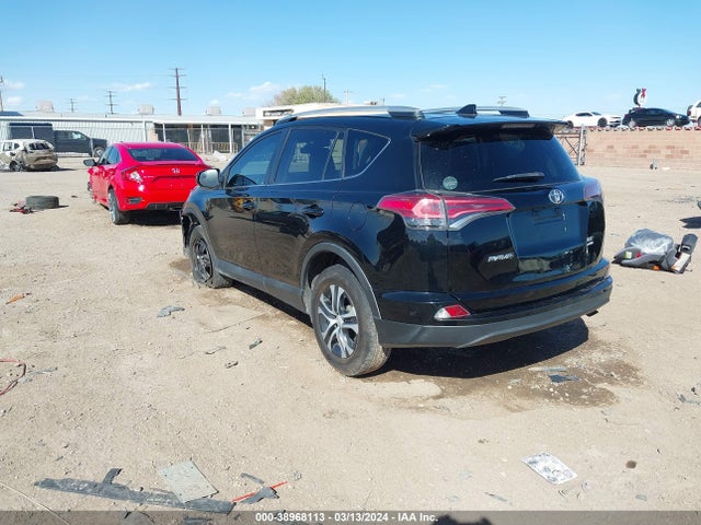 Toyota RAV4 LE 2016 2T3BFREV2GW474005 Image 3