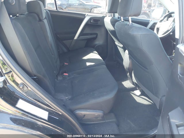 Toyota RAV4 LE 2016 2T3BFREV2GW474005 Image 8