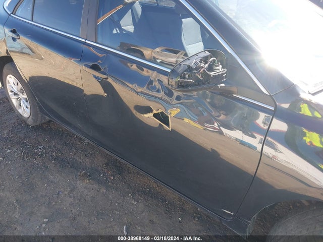 Toyota CAMRY LE 2016 4T4BF1FK8GR570533 Image 6