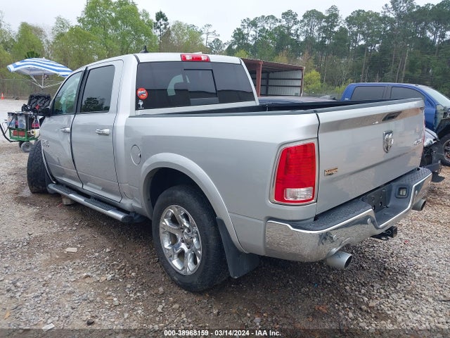 RAM 1500 Laramie  4x4 5'7 Box 2017 1C6RR7NT9HS565007 Image 3