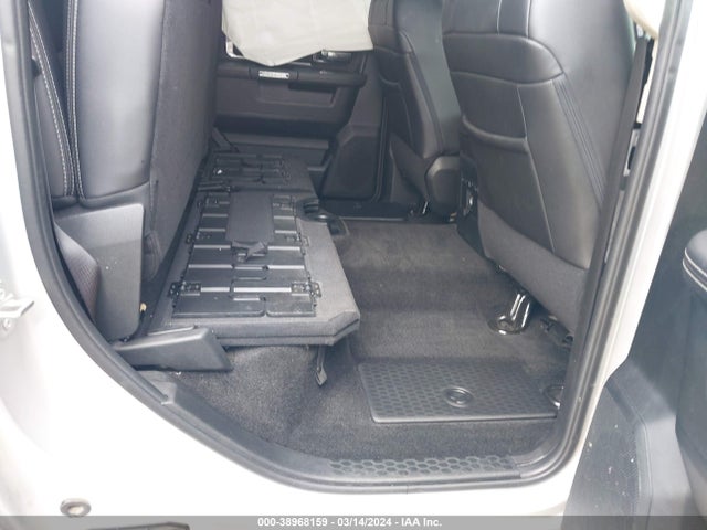 RAM 1500 Laramie  4x4 5'7 Box 2017 1C6RR7NT9HS565007 Image 8